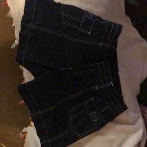 Women’s Athleta shorts, navy, size 4, great cond.